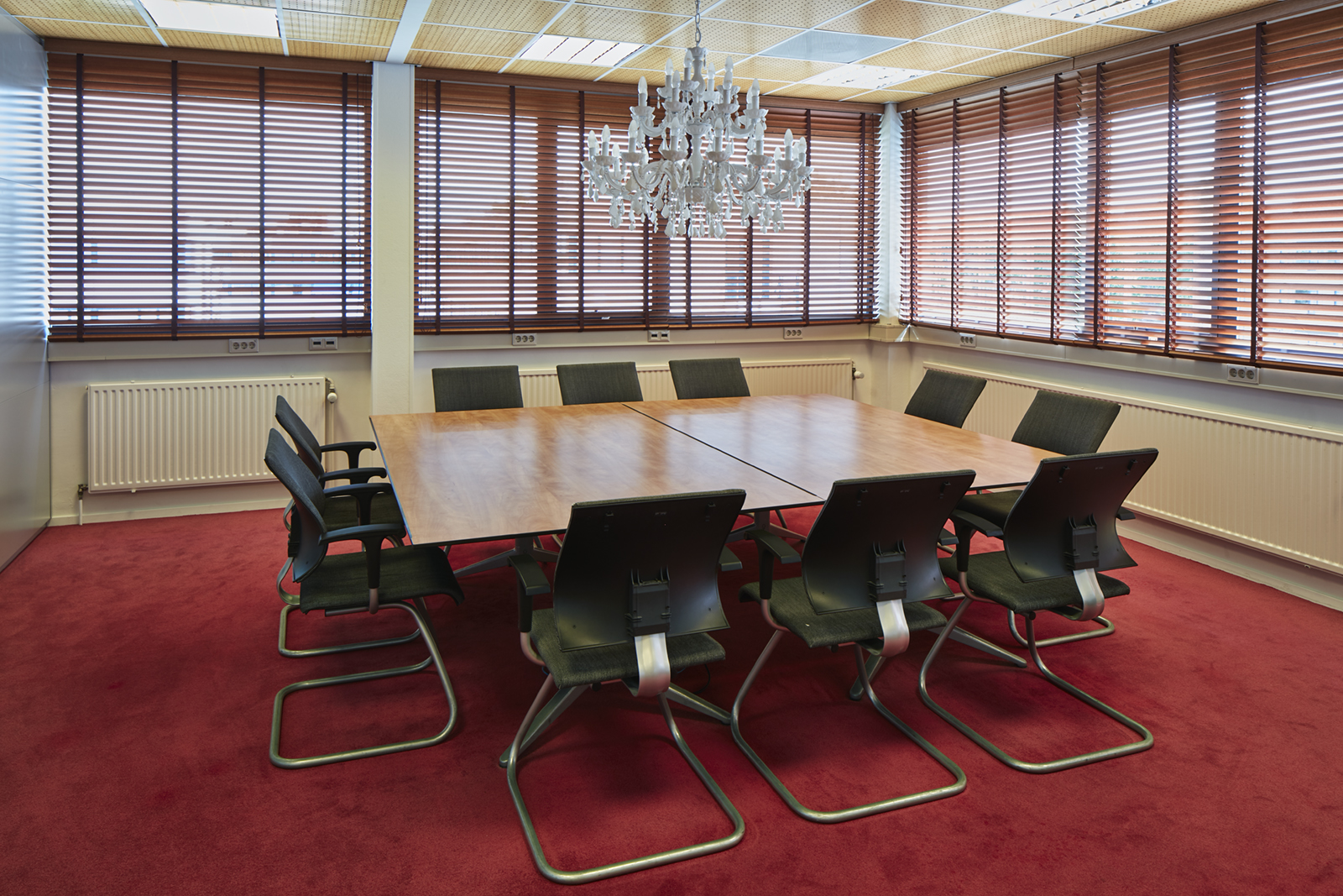 Konferenz-Möbel, ergonomische Tische und Stühle