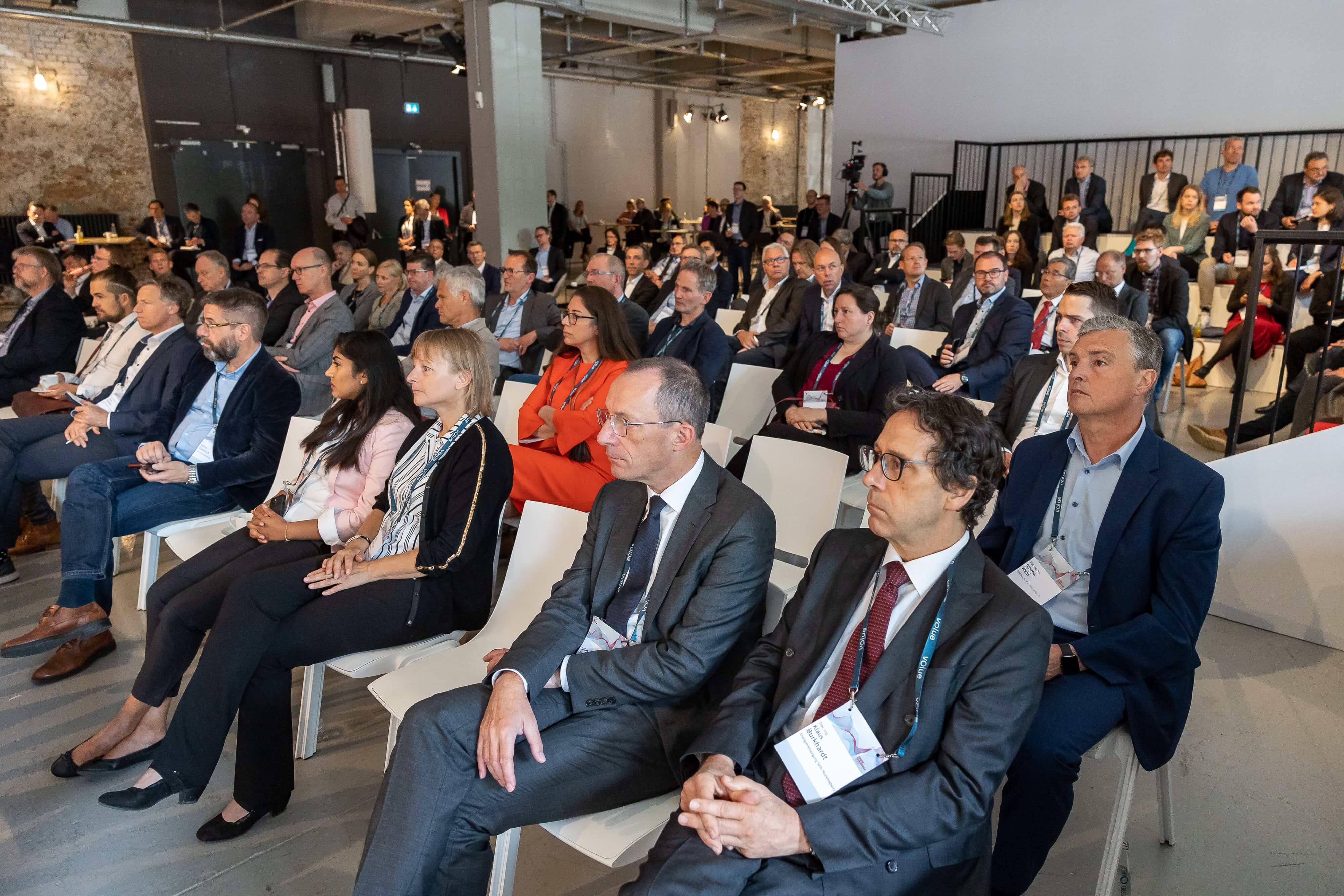 Besucher auf dem BDEW Kongress