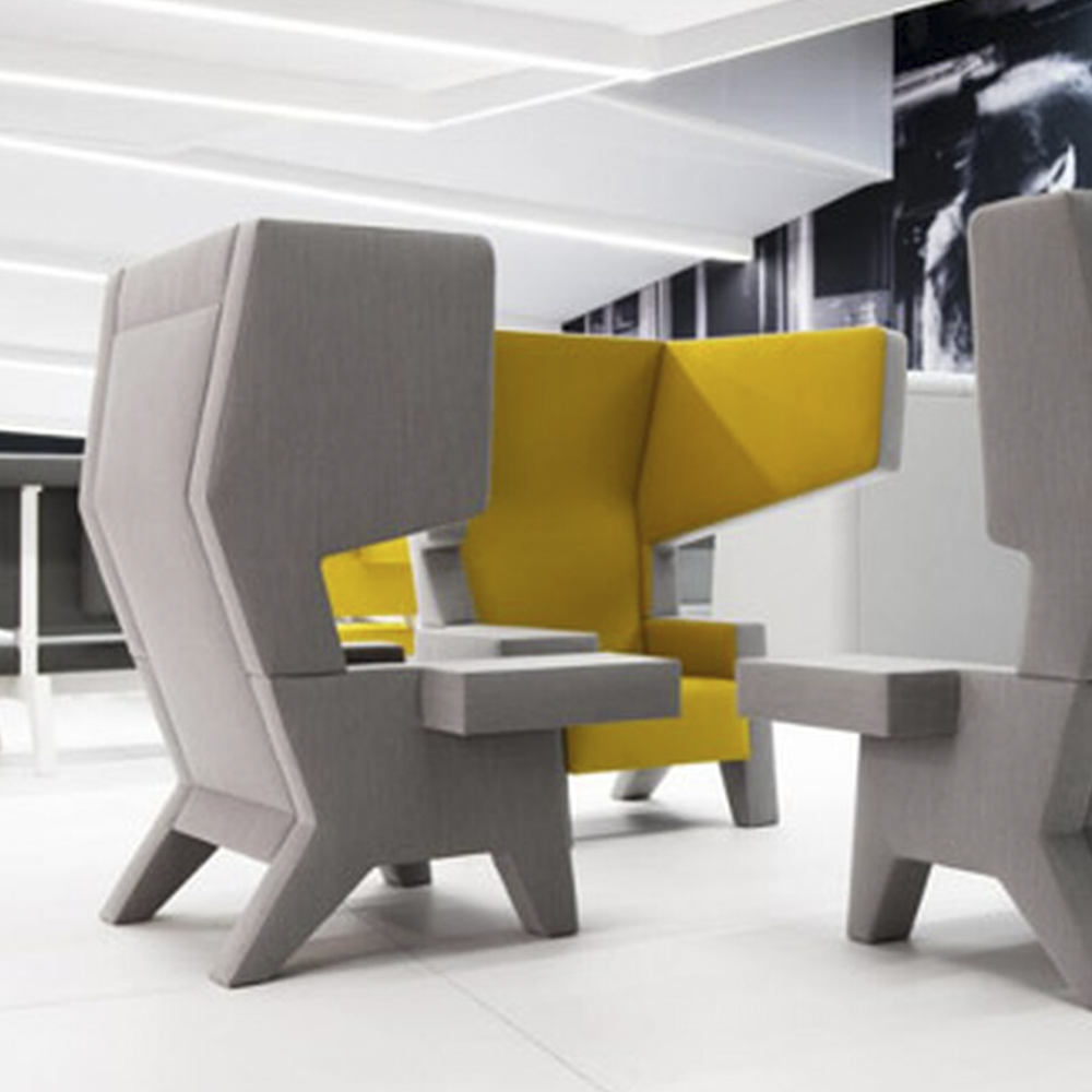 Prooff EarChair