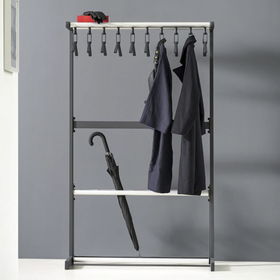 Van Esch wardrobe stand