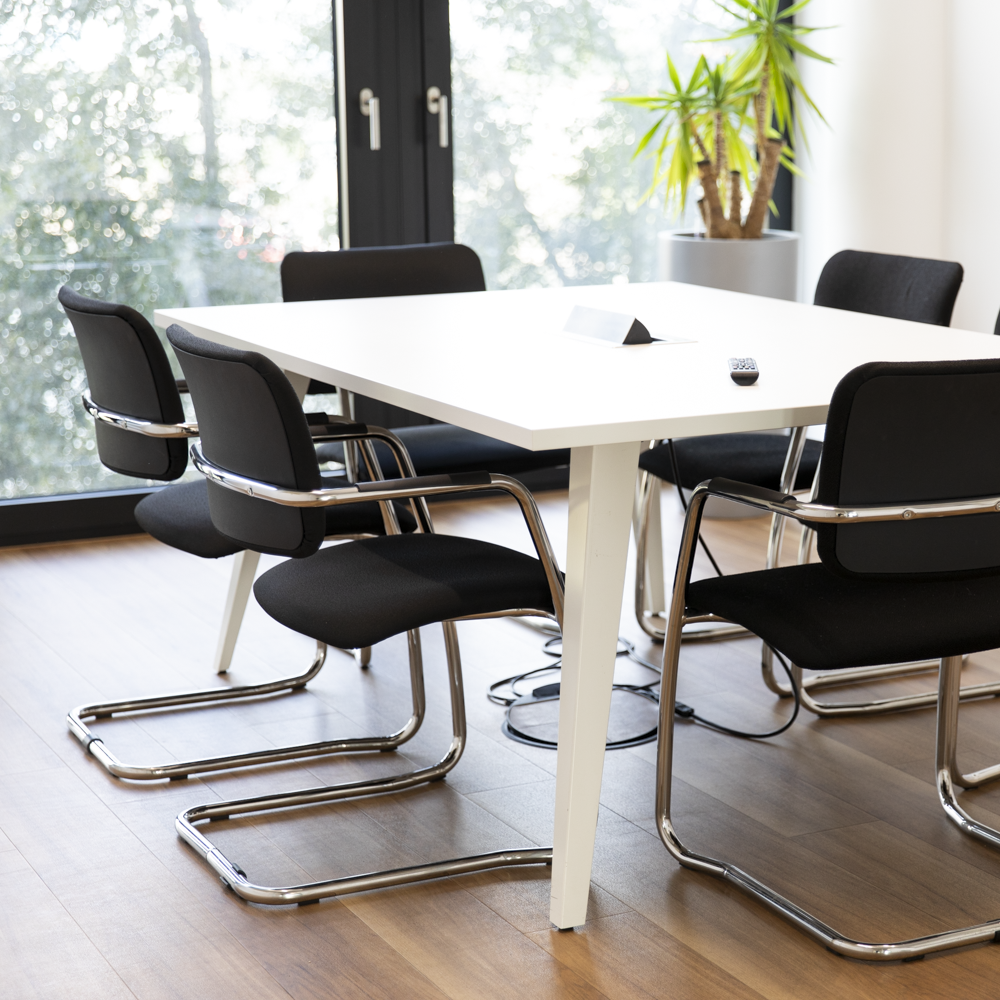 Alvero Class RM conference chair